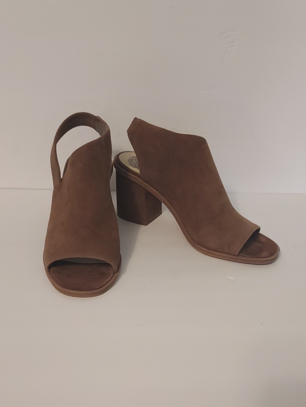 Vince Camuto Brown Suede Sandals Bootie Size 7 Block Heel Peep Toe